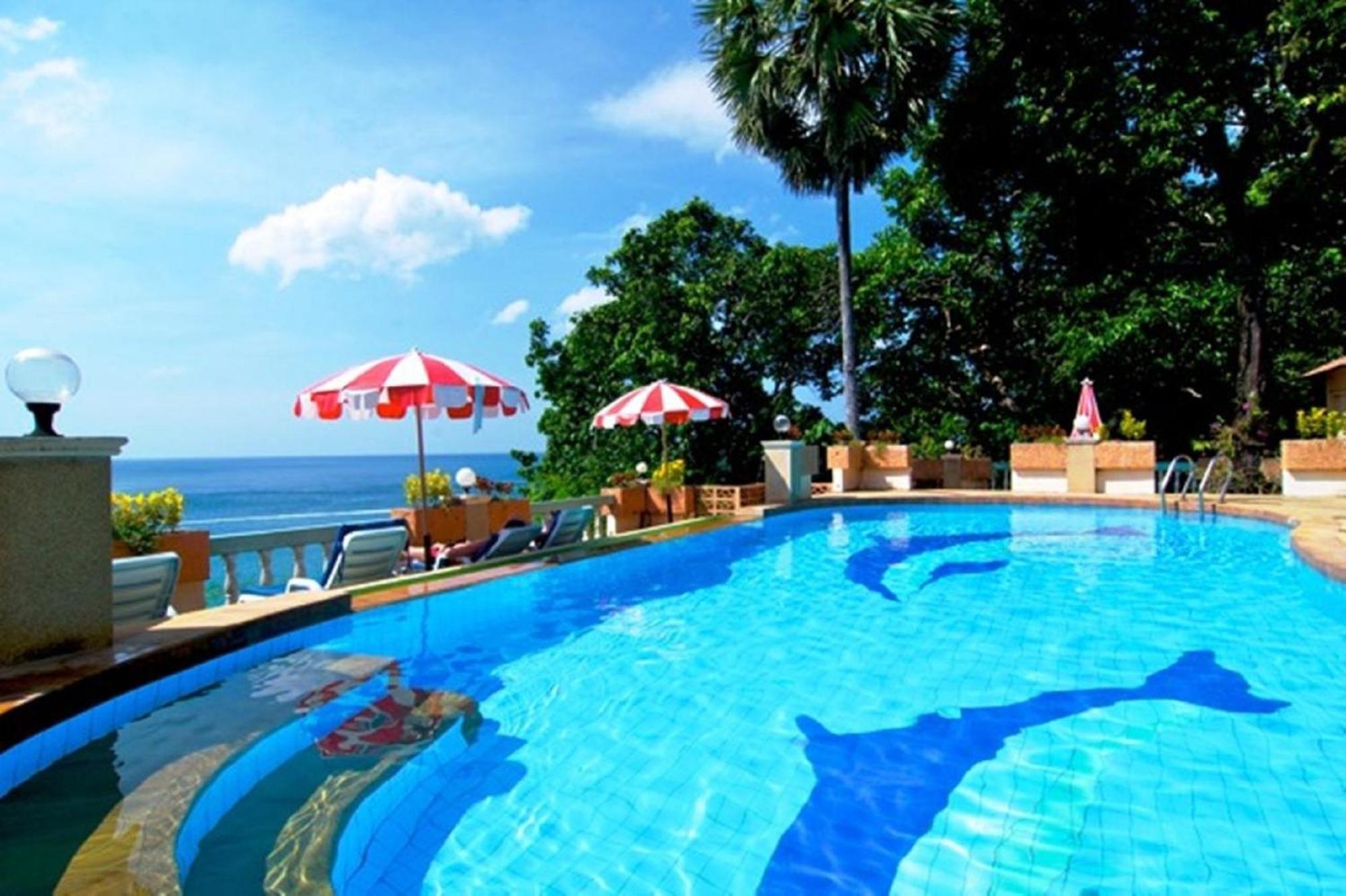 Baan Hill Phuket Курортный комплекс Карон